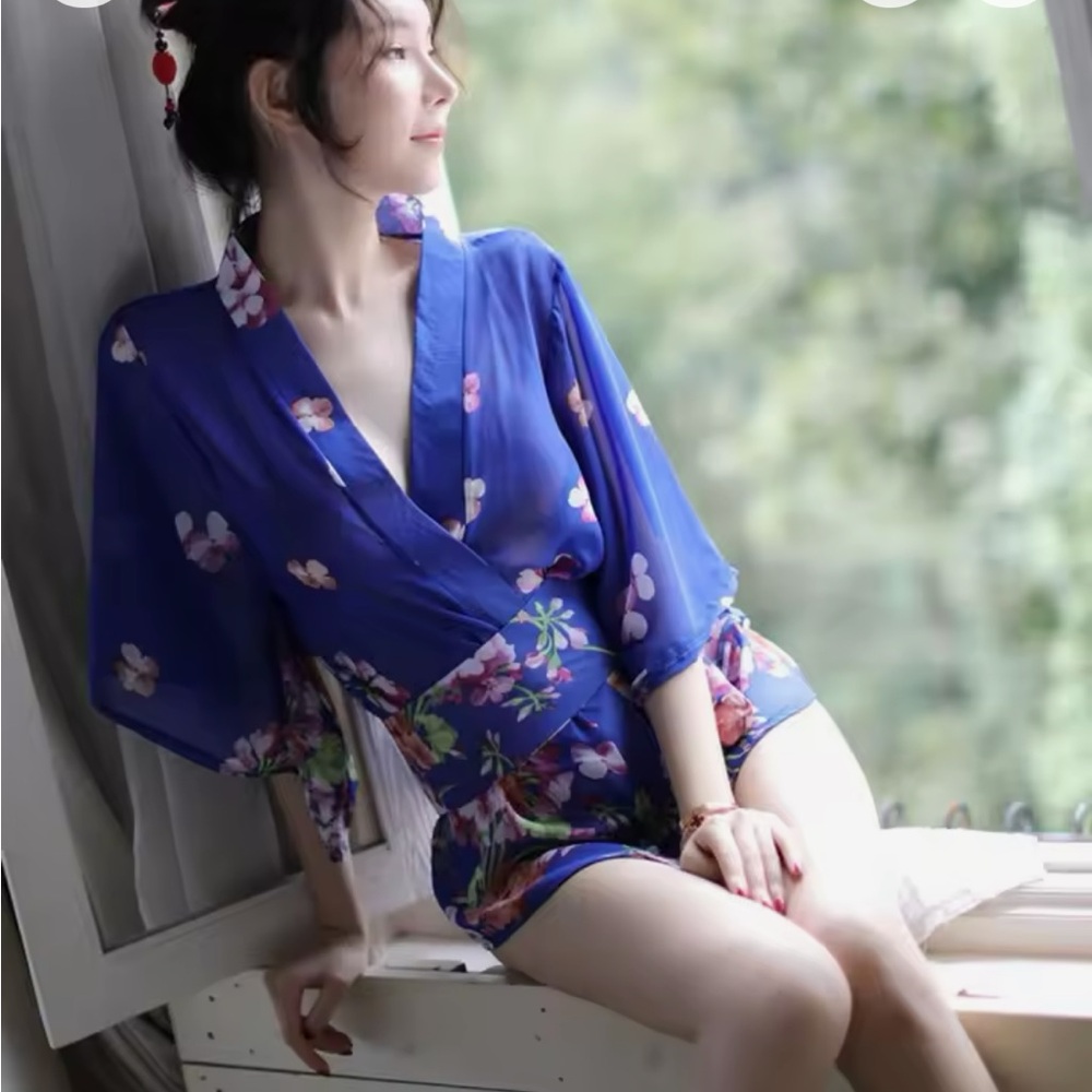 Sexy Kimono with bow belt